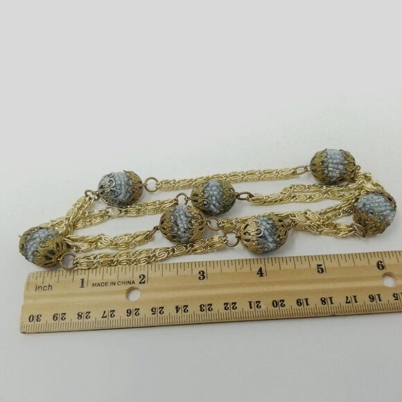 Vintage Retro Gold Tone Chain with Blue Beaded Beads, Unusual Design, Estate - Picture 3 of 3